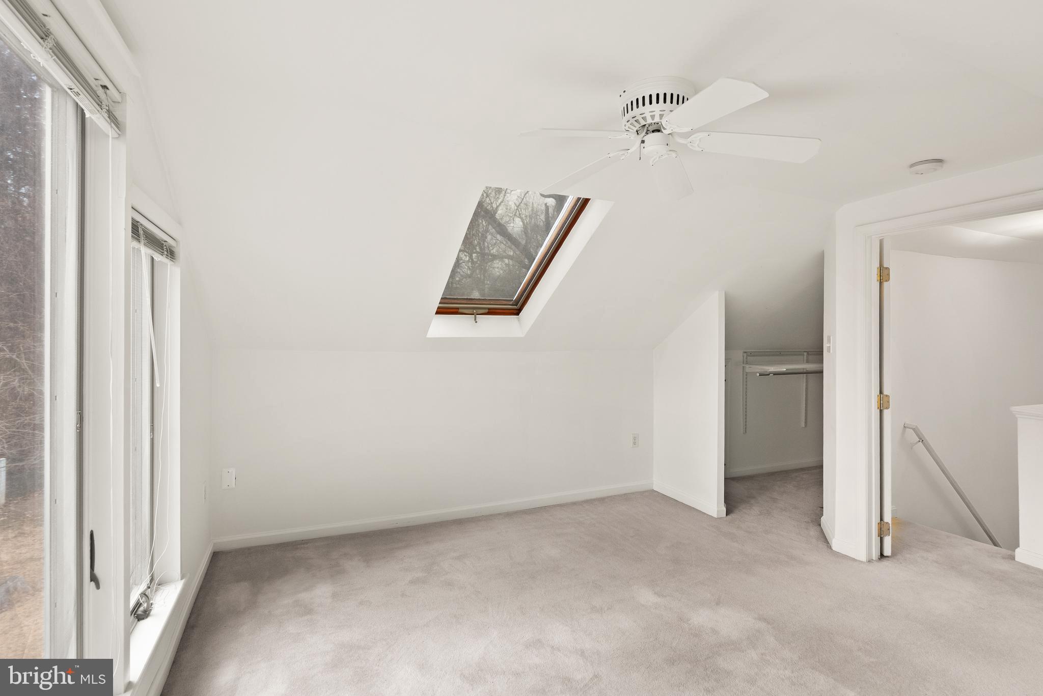 2928 Hunter Road Fairfax, VA 22031 - Photo 42 of 73 an empty room with windows and refrigerator