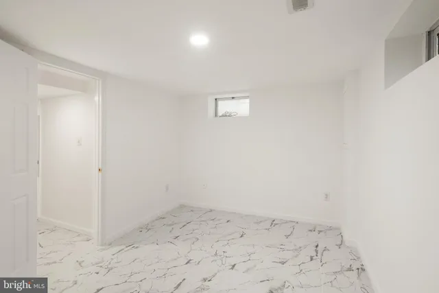 $919,000 | 2928 Hunter Road, Fairfax, VA 22031