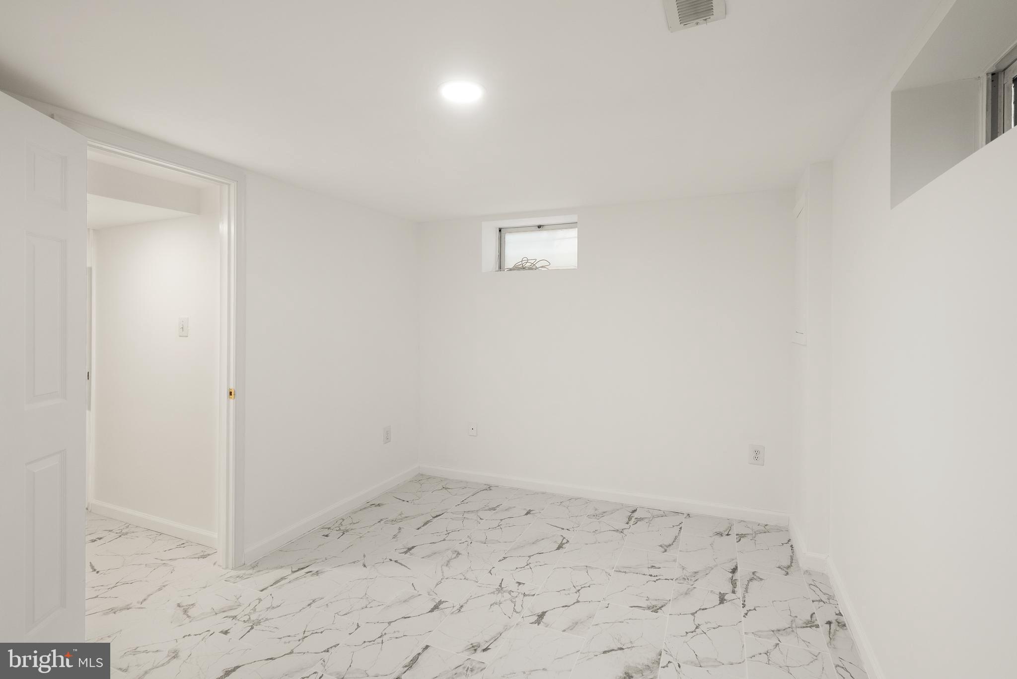 2928 Hunter Road Fairfax, VA 22031 - Photo 58 of 73