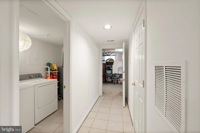 $919,000 | 2928 Hunter Road, Fairfax, VA 22031