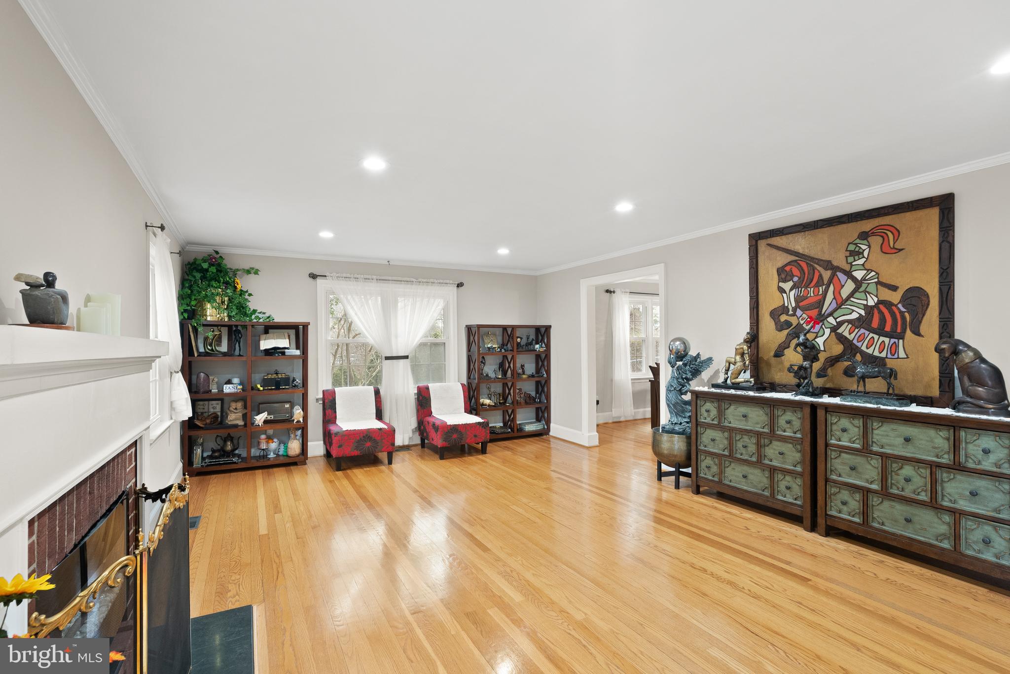 2928 Hunter Road Fairfax, VA 22031 - Photo 9 of 73