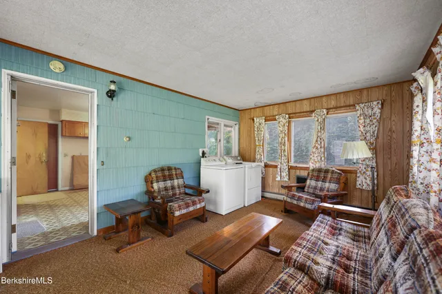 $329,900 | 1070 Holmes Road, Pittsfield, MA 01201