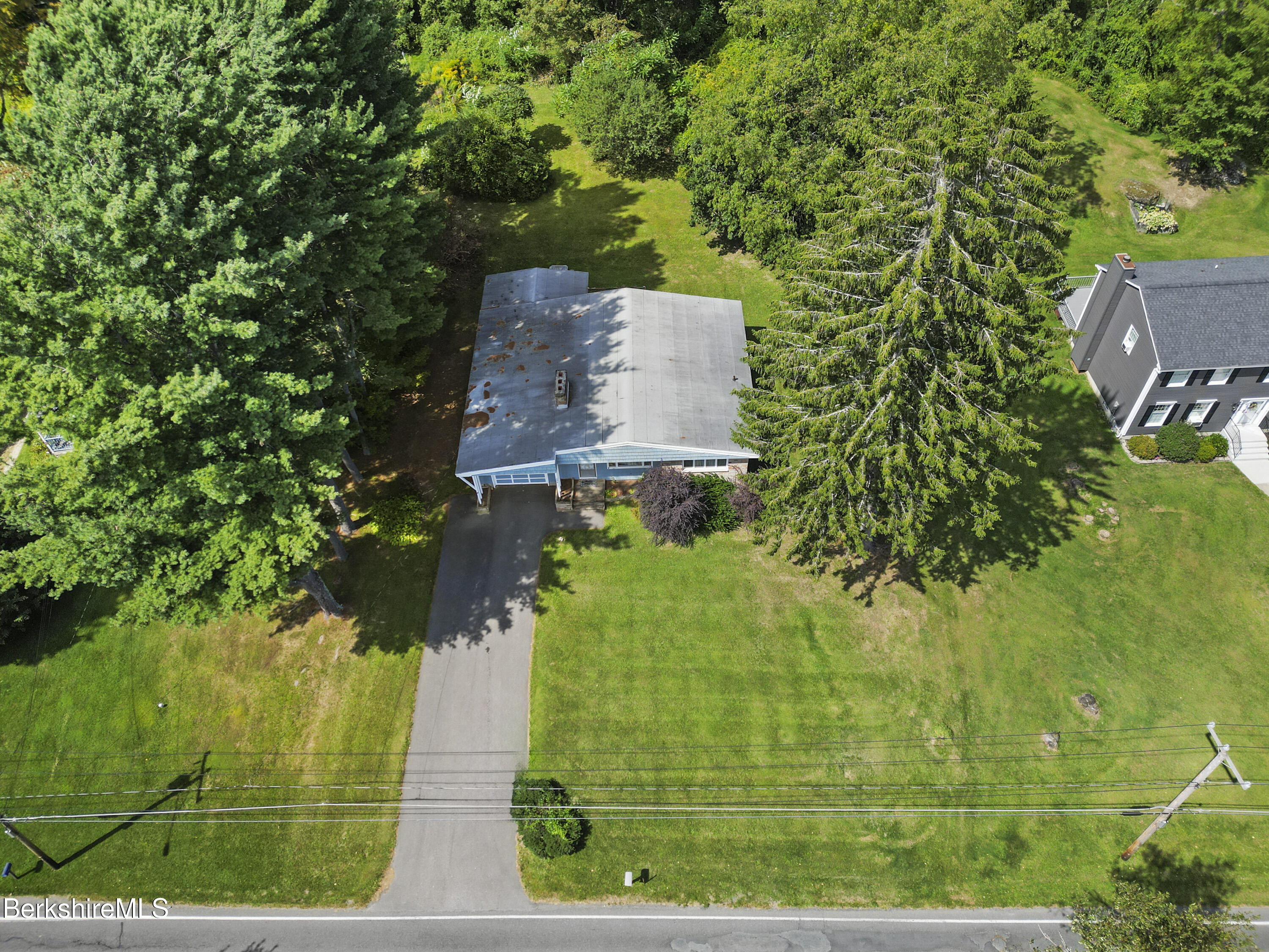 1070 Holmes Road Pittsfield, MA 01201 - Photo 34 of 36 Aerial View