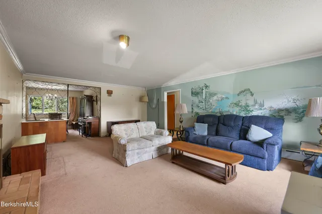 $329,900 | 1070 Holmes Road, Pittsfield, MA 01201