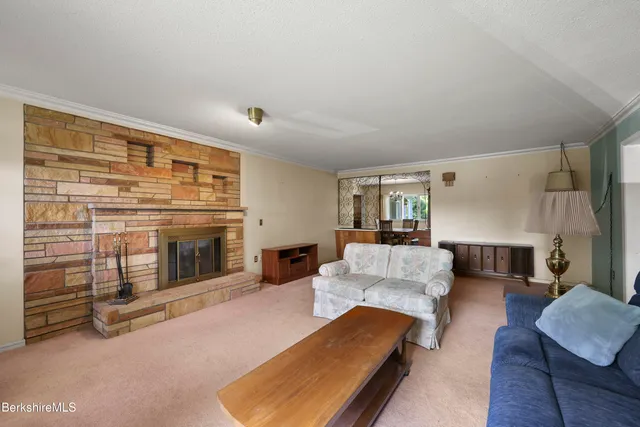 $329,900 | 1070 Holmes Road, Pittsfield, MA 01201