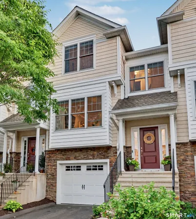 $485,000 | 602 Woodland Hills Drive, Unit 602, Trumbull, CT 06611
