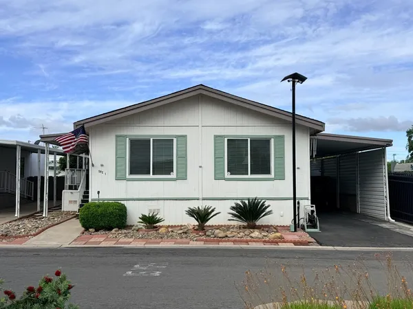 $109,500 | 221 West Herndon Avenue, Pinedale, CA 93650