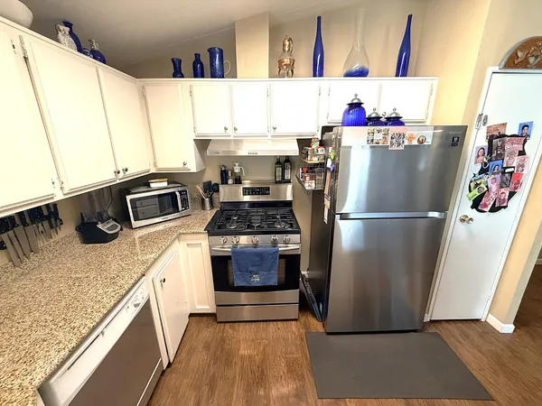 $109,500 | 221 West Herndon Avenue, Pinedale, CA 93650
