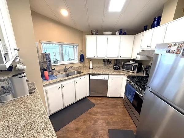 $109,500 | 221 West Herndon Avenue, Pinedale, CA 93650