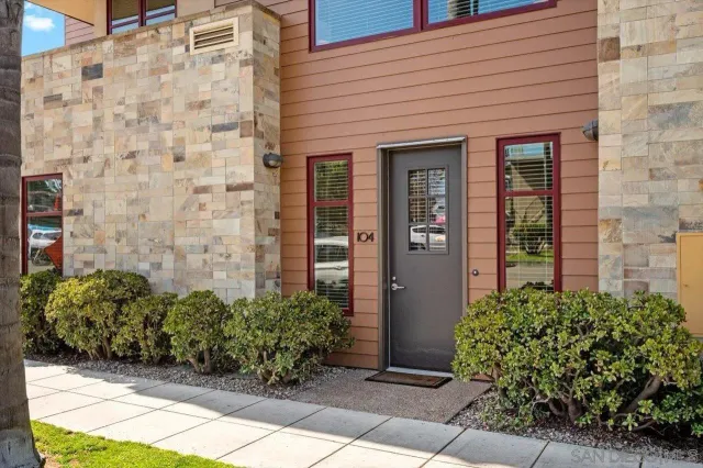 $7,495 | 215 2nd Street, Unit 104, Encinitas, CA 92024