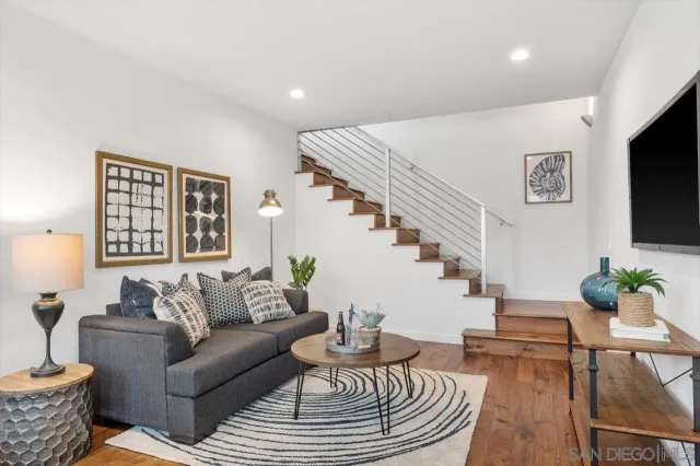 $7,495 | 215 2nd Street, Unit 104, Encinitas, CA 92024