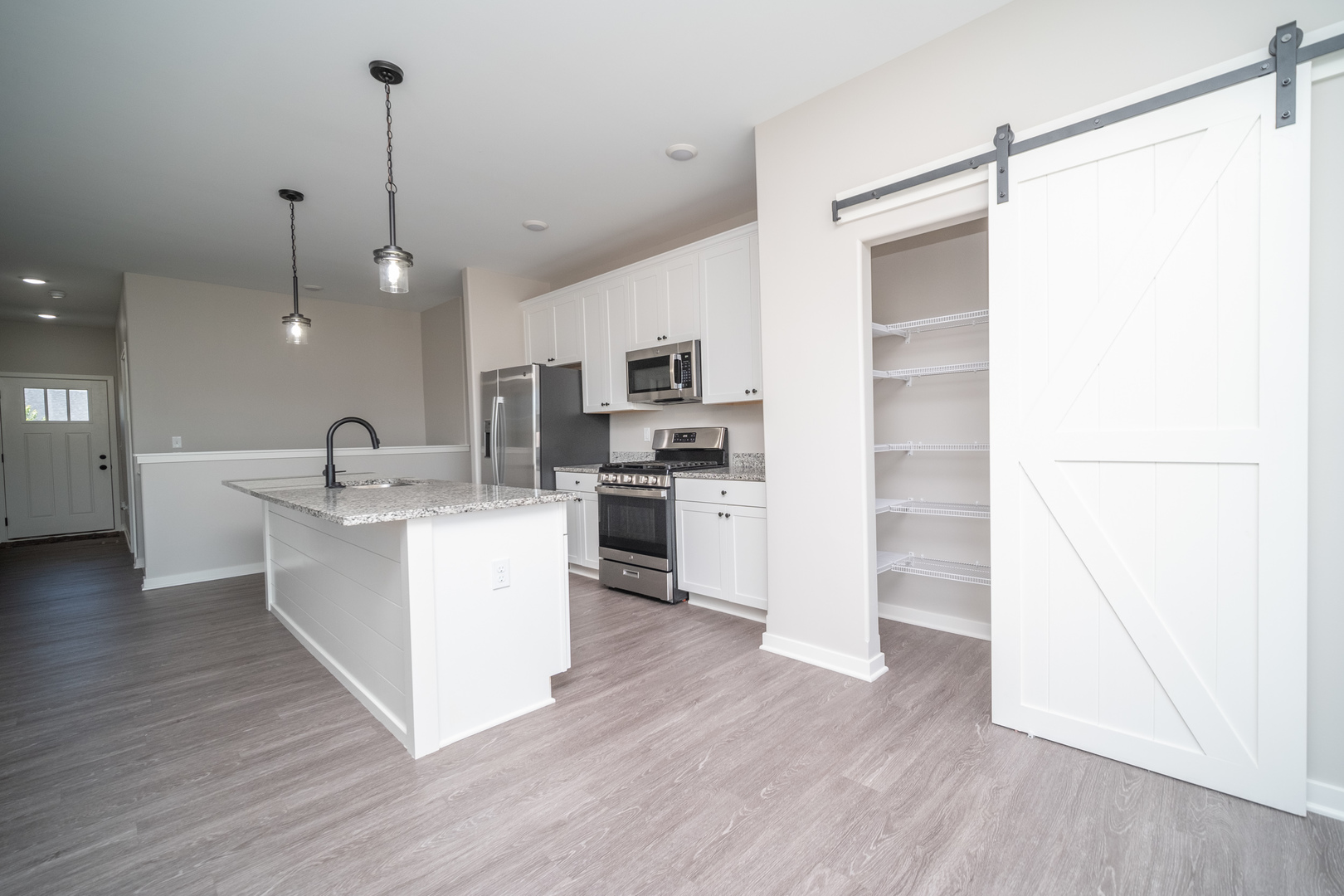 532 Anjali Court, Unit R Sycamore, IL 60178 - Photo 4 of 23