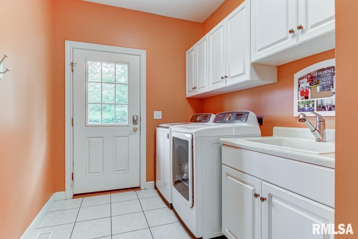 3413 Embassy Drive Springfield, IL 62711 - Photo 25 of 50 Gallery Image 25