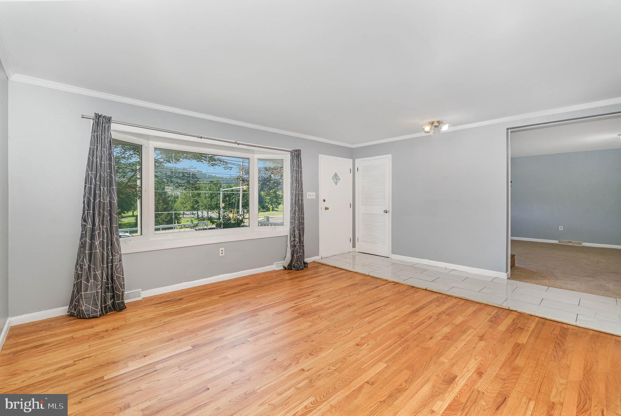 2513 Linglestown Road Harrisburg, PA 17110 - Photo 3 of 28 Gallery Image 3