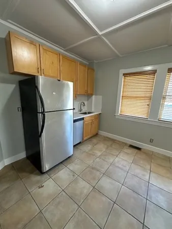 $3,250 | 46 Lawrence Street, Unit 1, Medford, MA 02155