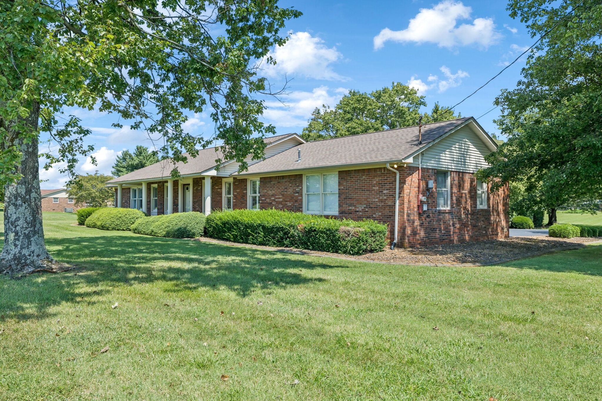 1336 Sharp Springs Road Decherd, TN 37324 - Photo 6 of 80 Gallery Image 6