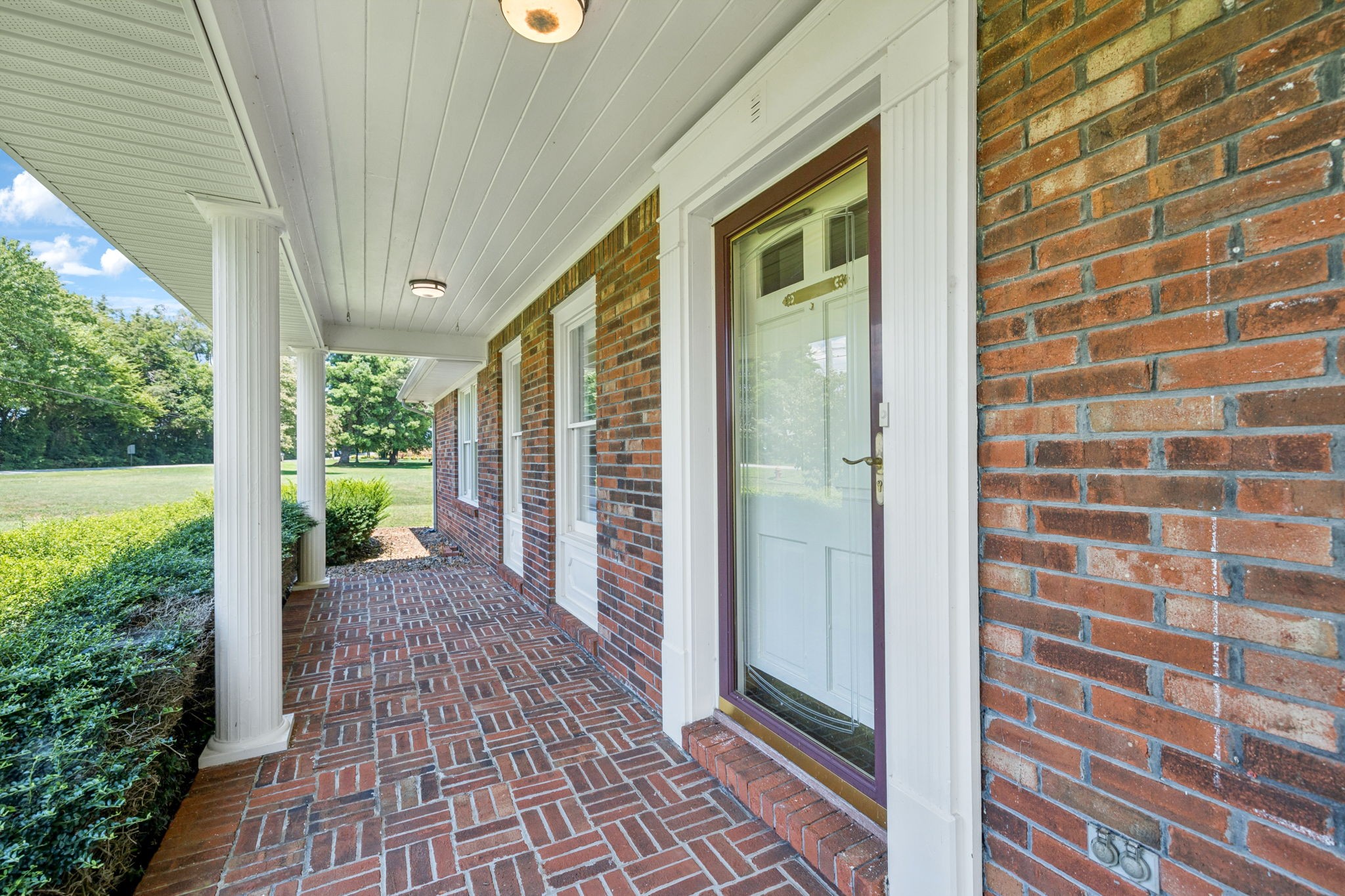 1336 Sharp Springs Road Decherd, TN 37324 - Photo 8 of 80 Gallery Image 8