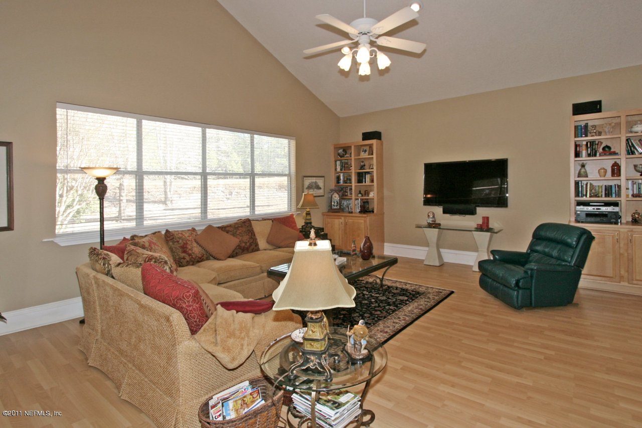 9949 Chelsea Lake Road Jacksonville, FL 32256 - Photo 14 of 19 Family Room New