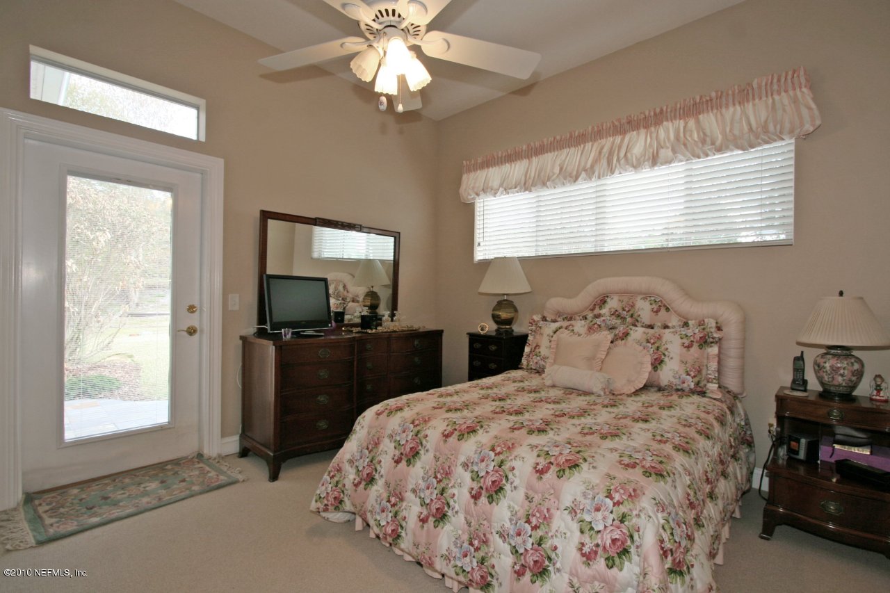 9949 Chelsea Lake Road Jacksonville, FL 32256 - Photo 16 of 19 Bedroom 2