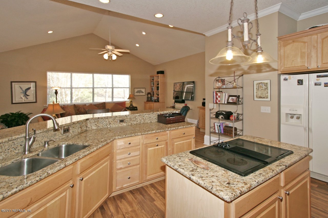 9949 Chelsea Lake Road Jacksonville, FL 32256 - Photo 6 of 19 Kitchen New 2