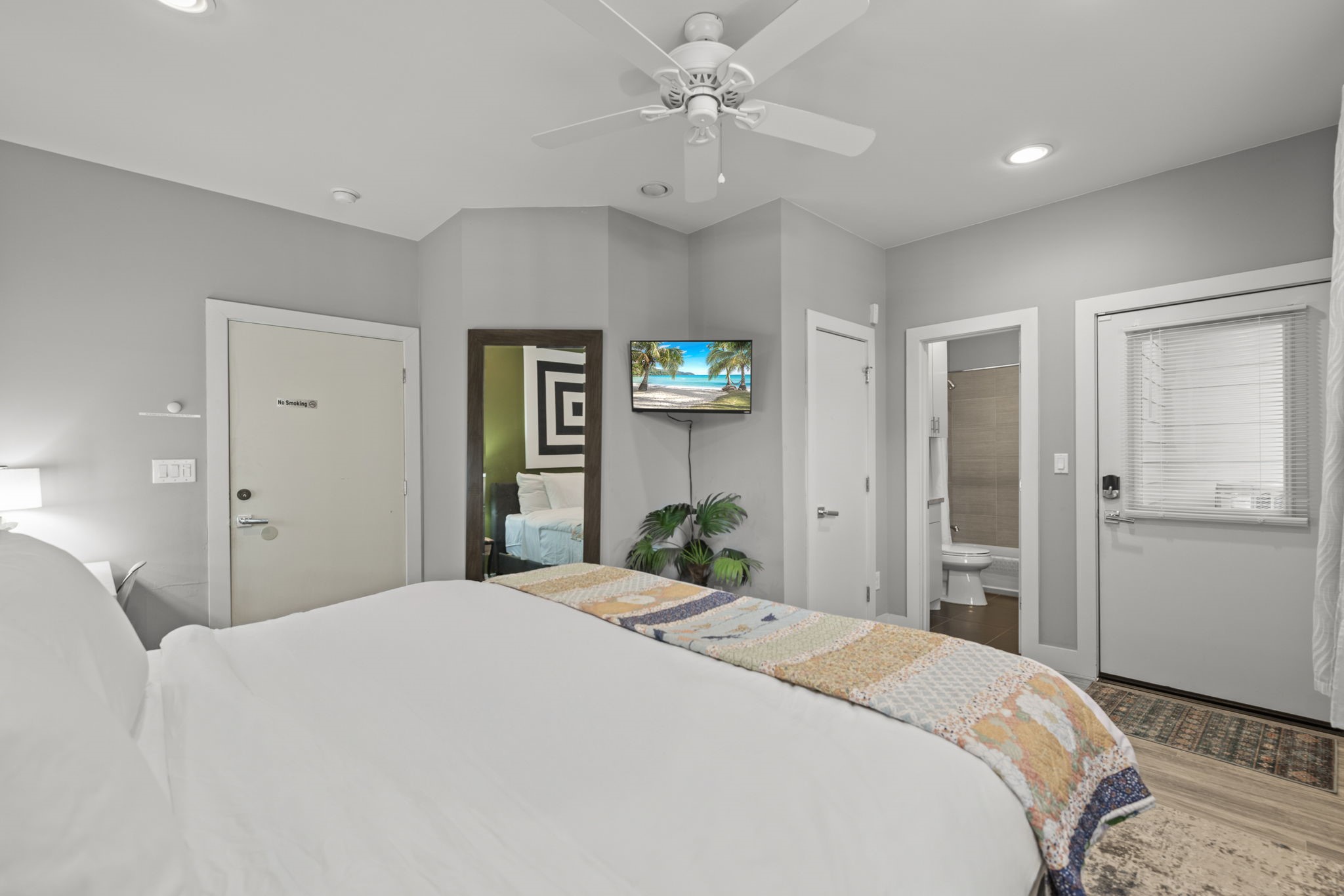 2119 Hadley Street Houston, TX 77003 - Photo 6 of 37