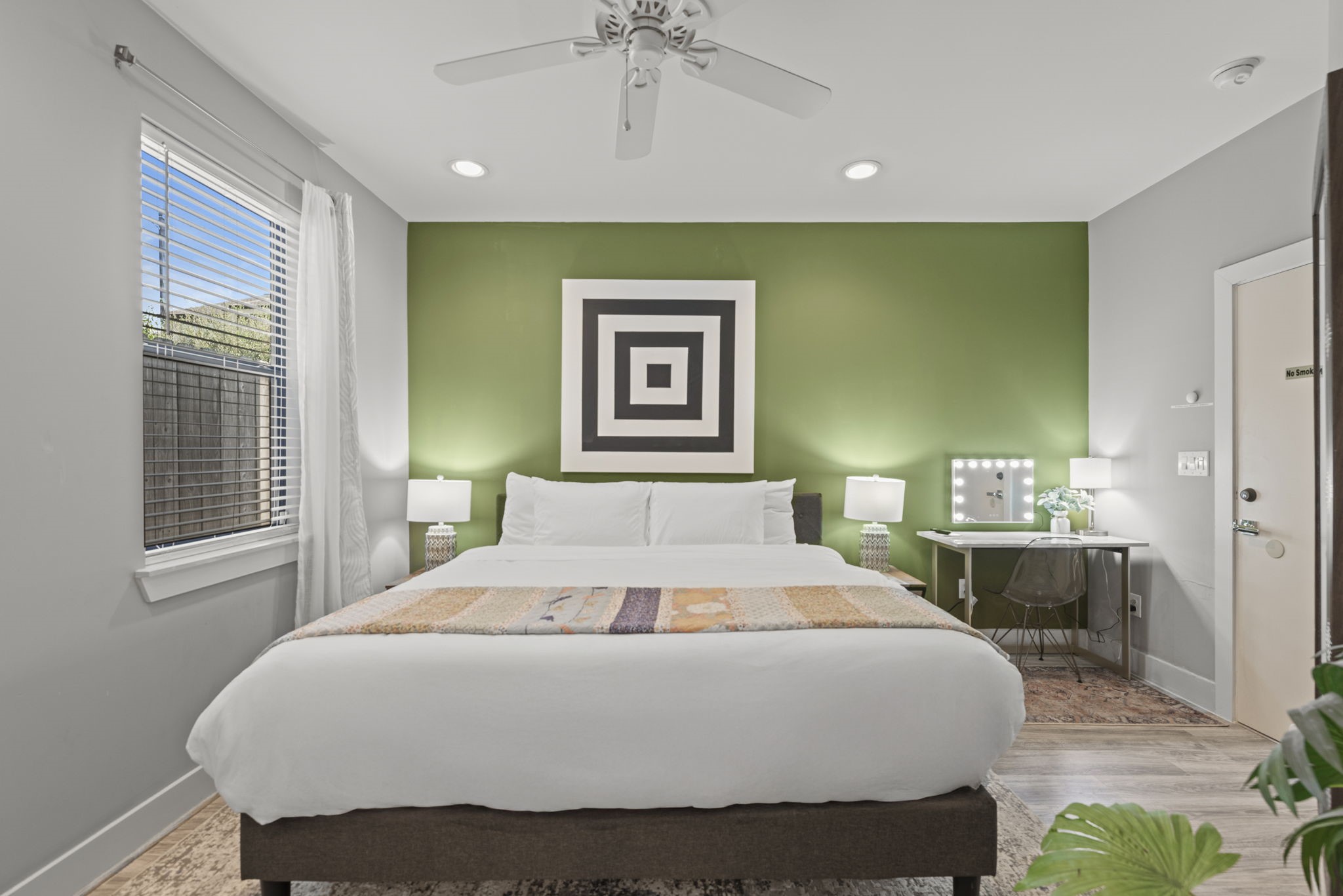 2119 Hadley Street Houston, TX 77003 - Photo 7 of 37