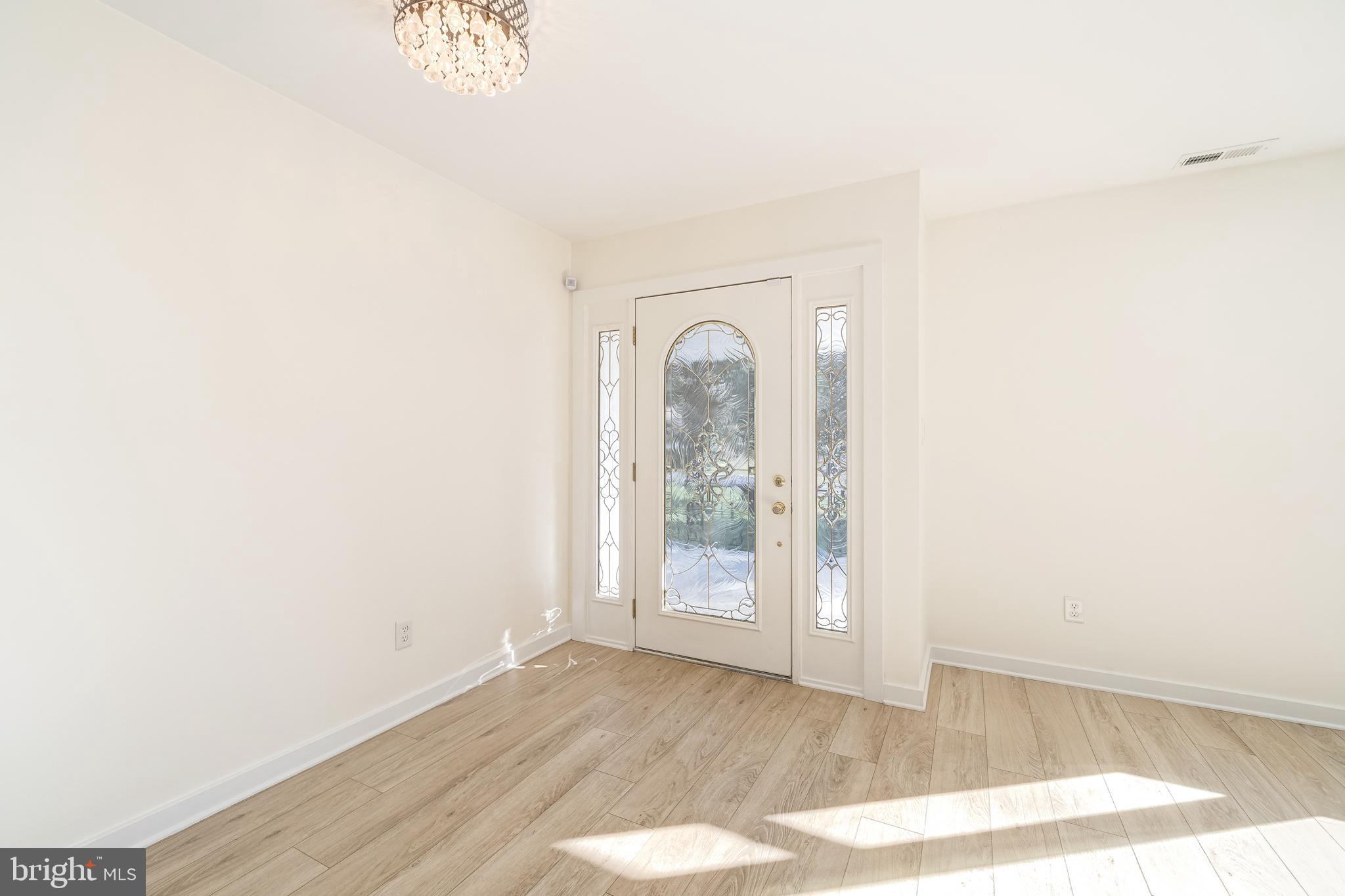 10136 Glenmere Road Fairfax, VA 22032 - Photo 11 of 56 Gallery Image 11