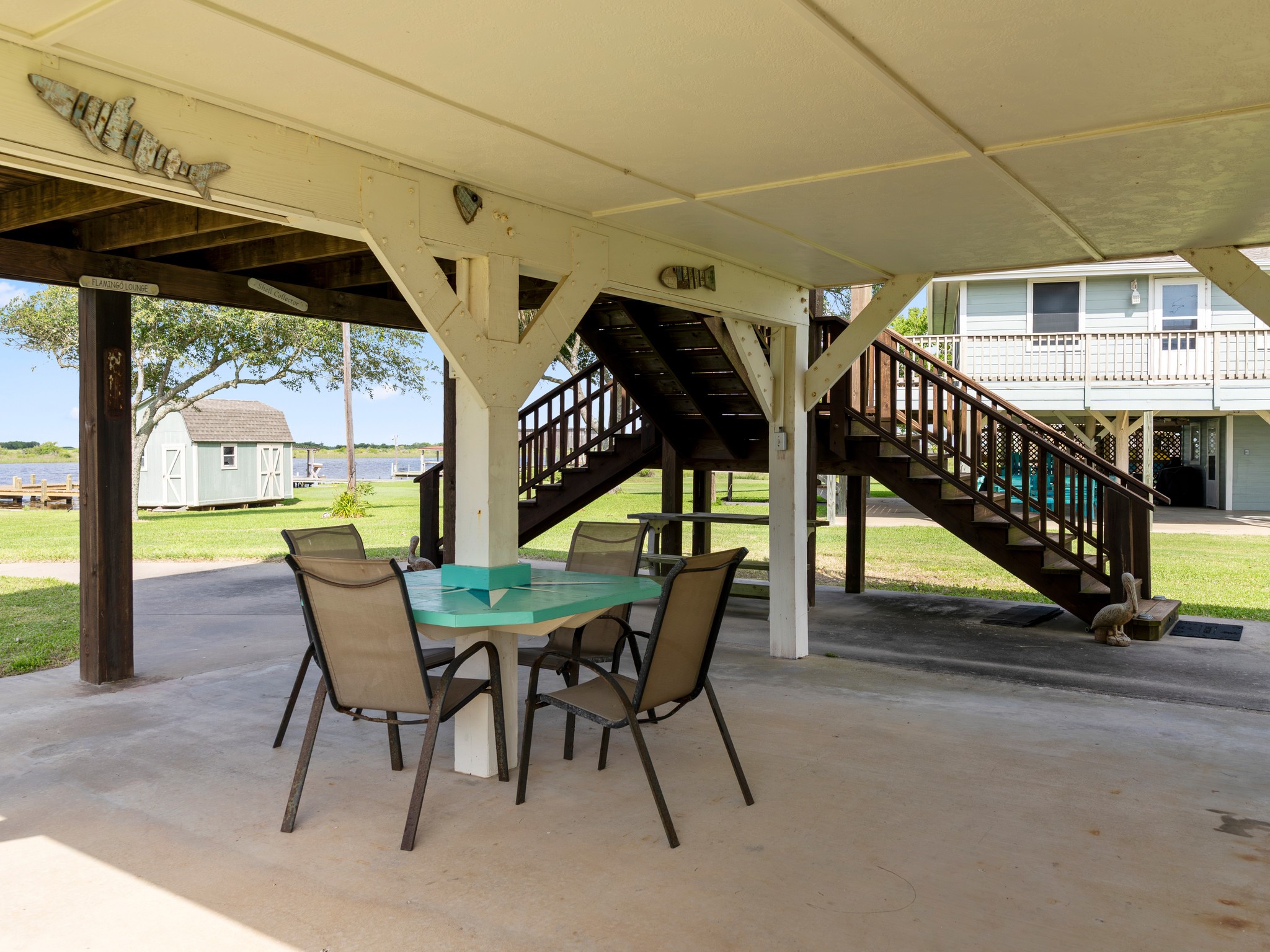 124 Seagull Road Sargent, TX 77414 - Photo 15 of 49 down stairs sitting area