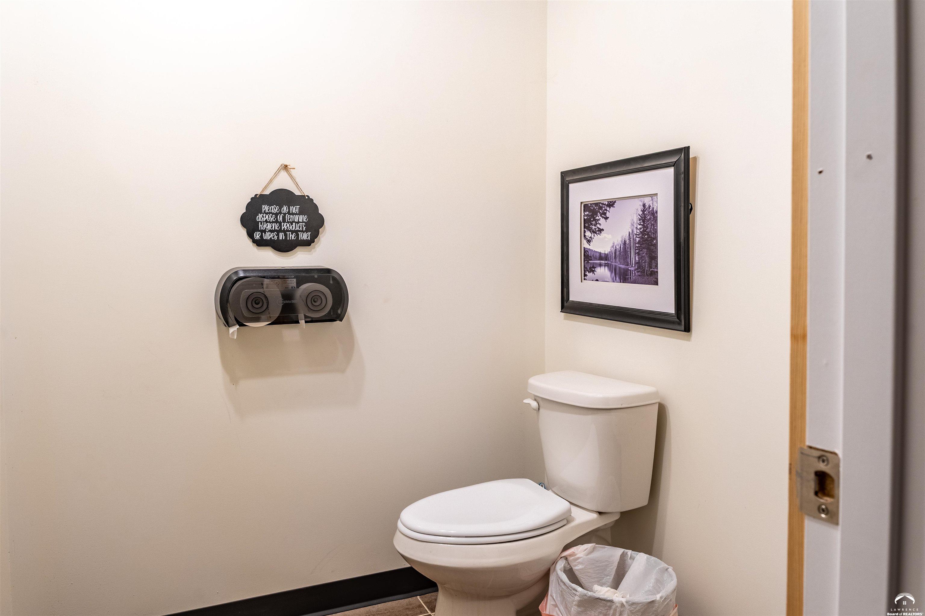 24305 Loring Road Lawrence, KS 66044 - Photo 72 of 98