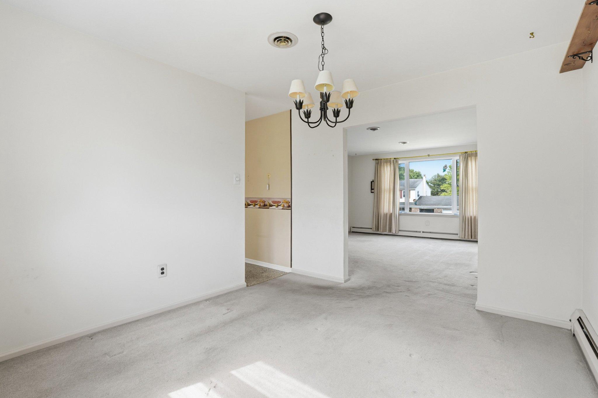330 Wexford Road Red Hill, PA 18076 - Photo 8 of 54 Dining room