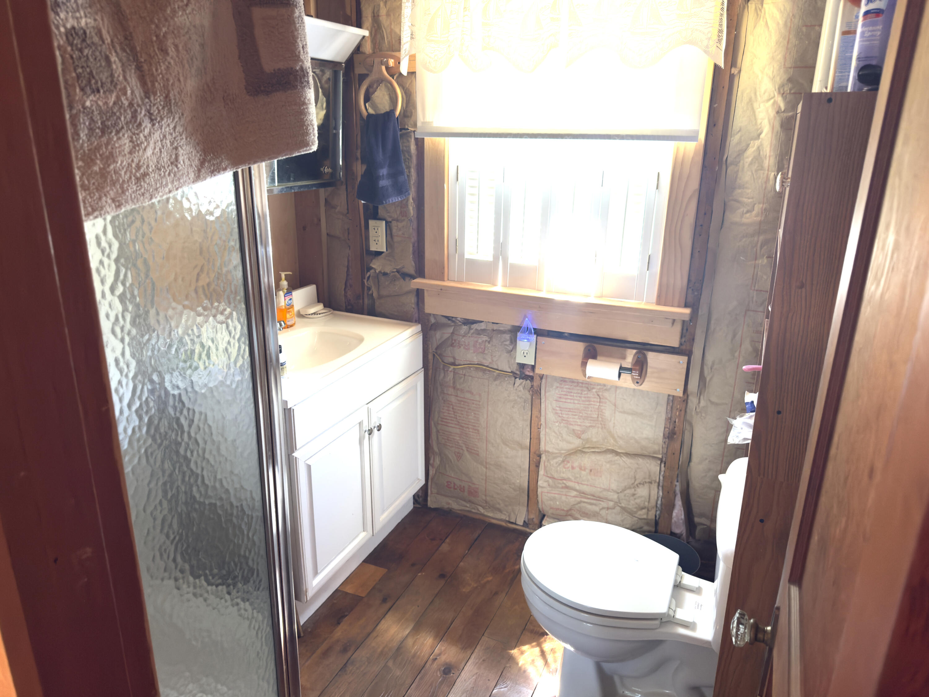 107 Haskell Avenue Raymond, ME 04071 - Photo 26 of 45 IMG_0272