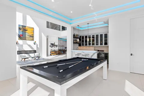 $6,495,000 | 424 Coconut Isle Drive, Fort Lauderdale, FL 33301