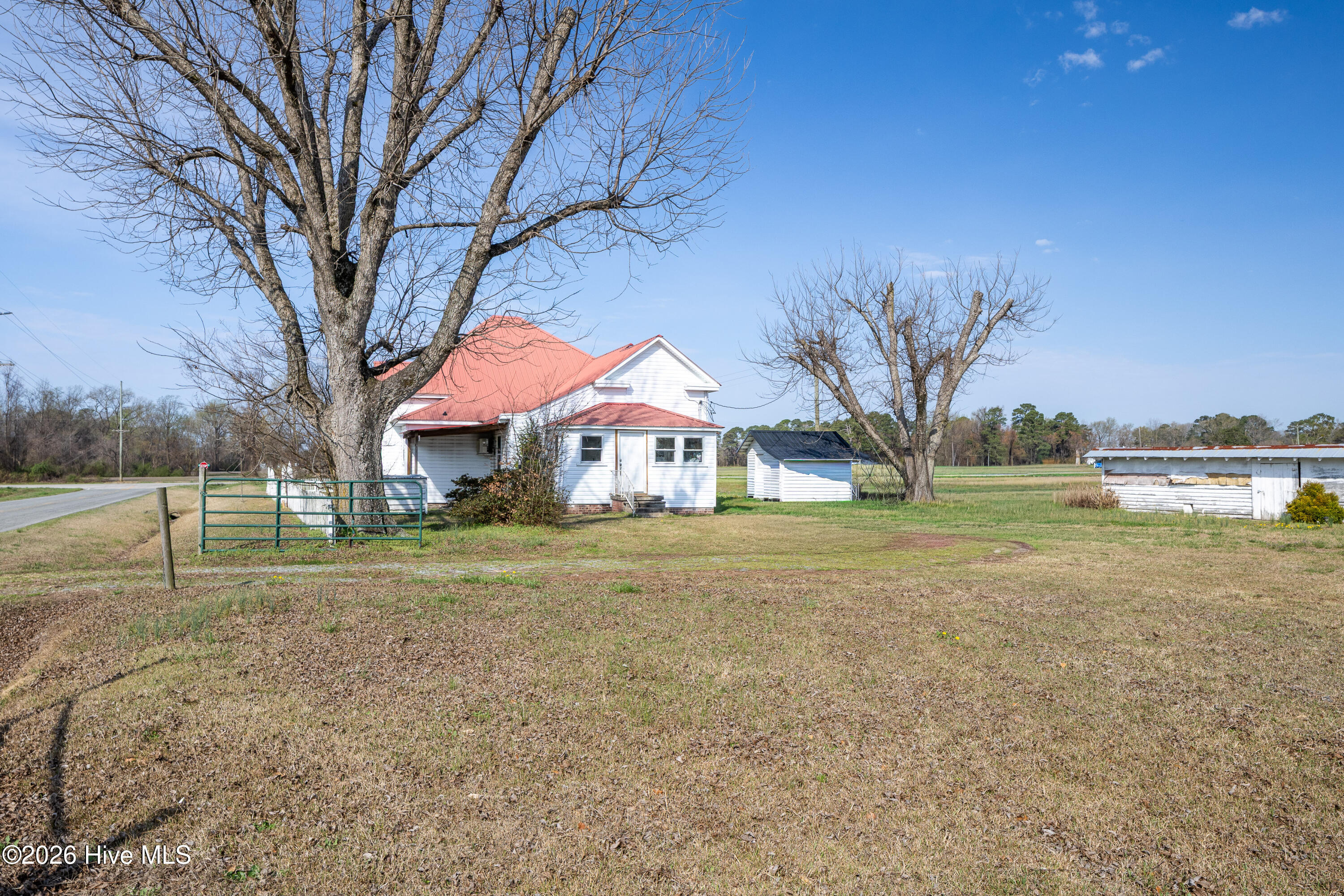 47 Enoch Road Clinton, NC 28328 - Photo 22 of 26 47 Enoch Rd30