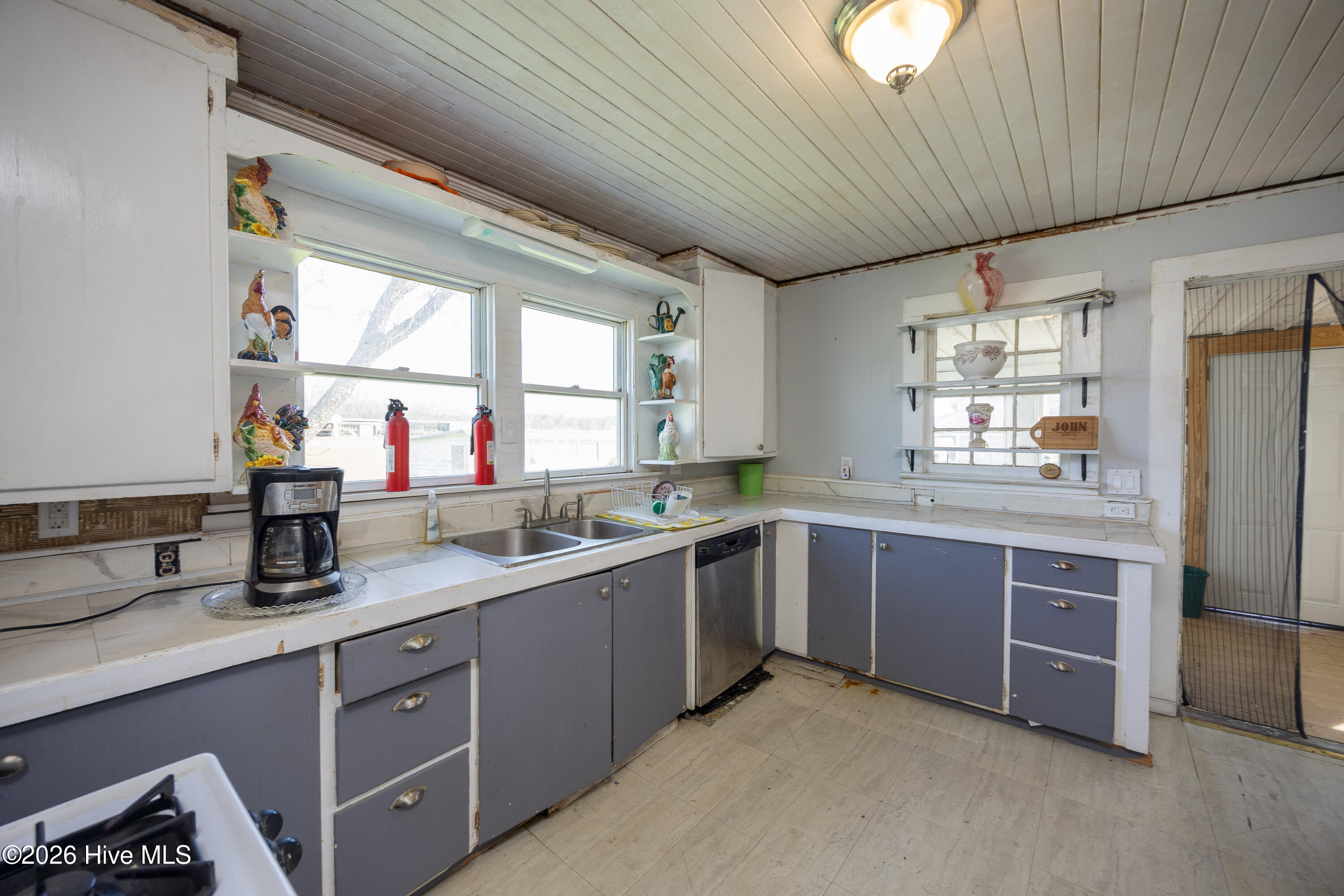 47 Enoch Road Clinton, NC 28328 - Photo 10 of 26 47 Enoch Rd7