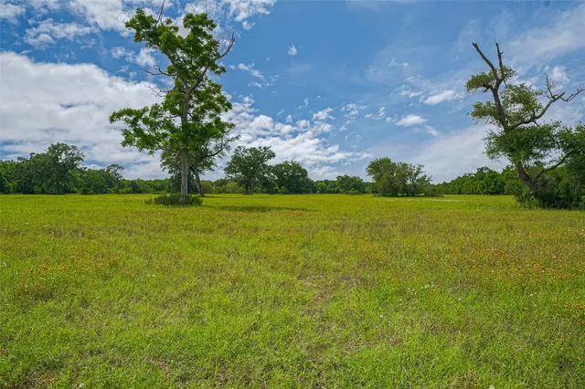 $725,000 | 2015 County Road 740, Sweeny, TX 77480