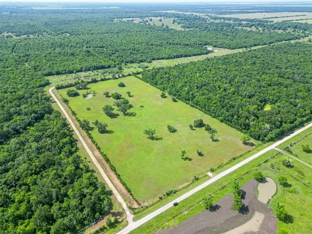 $725,000 | 2015 County Road 740, Sweeny, TX 77480