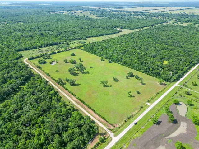 $725,000 | 2015 County Road 740, Sweeny, TX 77480