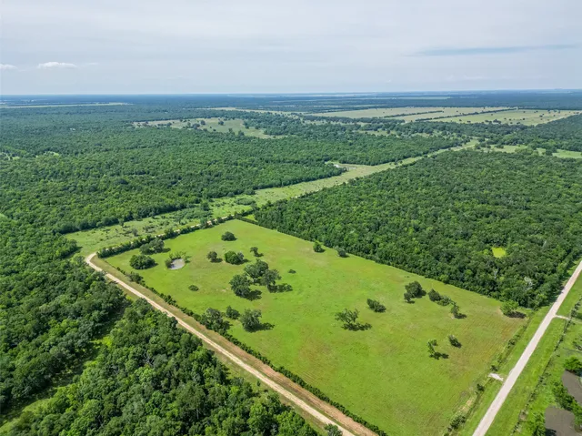 $725,000 | 2015 County Road 740, Sweeny, TX 77480