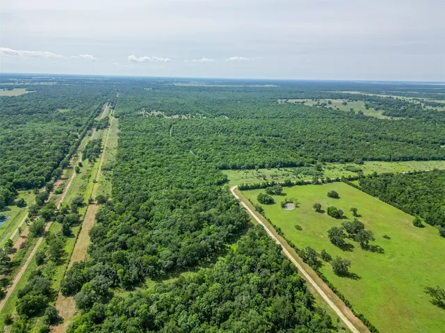 $725,000 | 2015 County Road 740, Sweeny, TX 77480