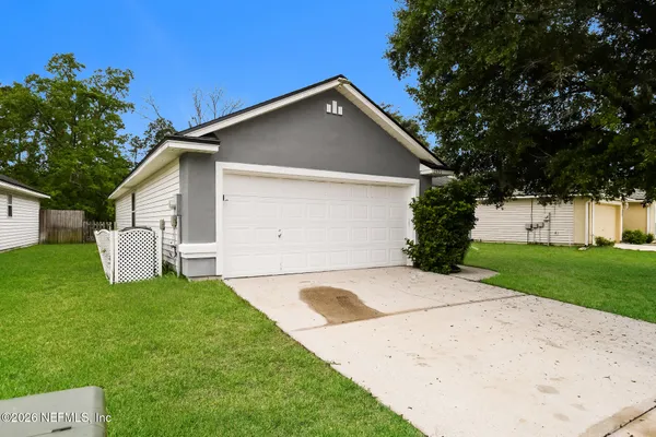 $295,000 | 2929 Brittany Bluff Drive, Orange Park, FL 32073