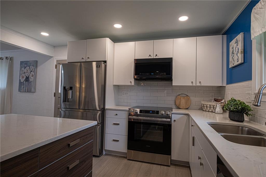 271 West Ingomar Road Pittsburgh, PA 15237 - Photo 8 of 25