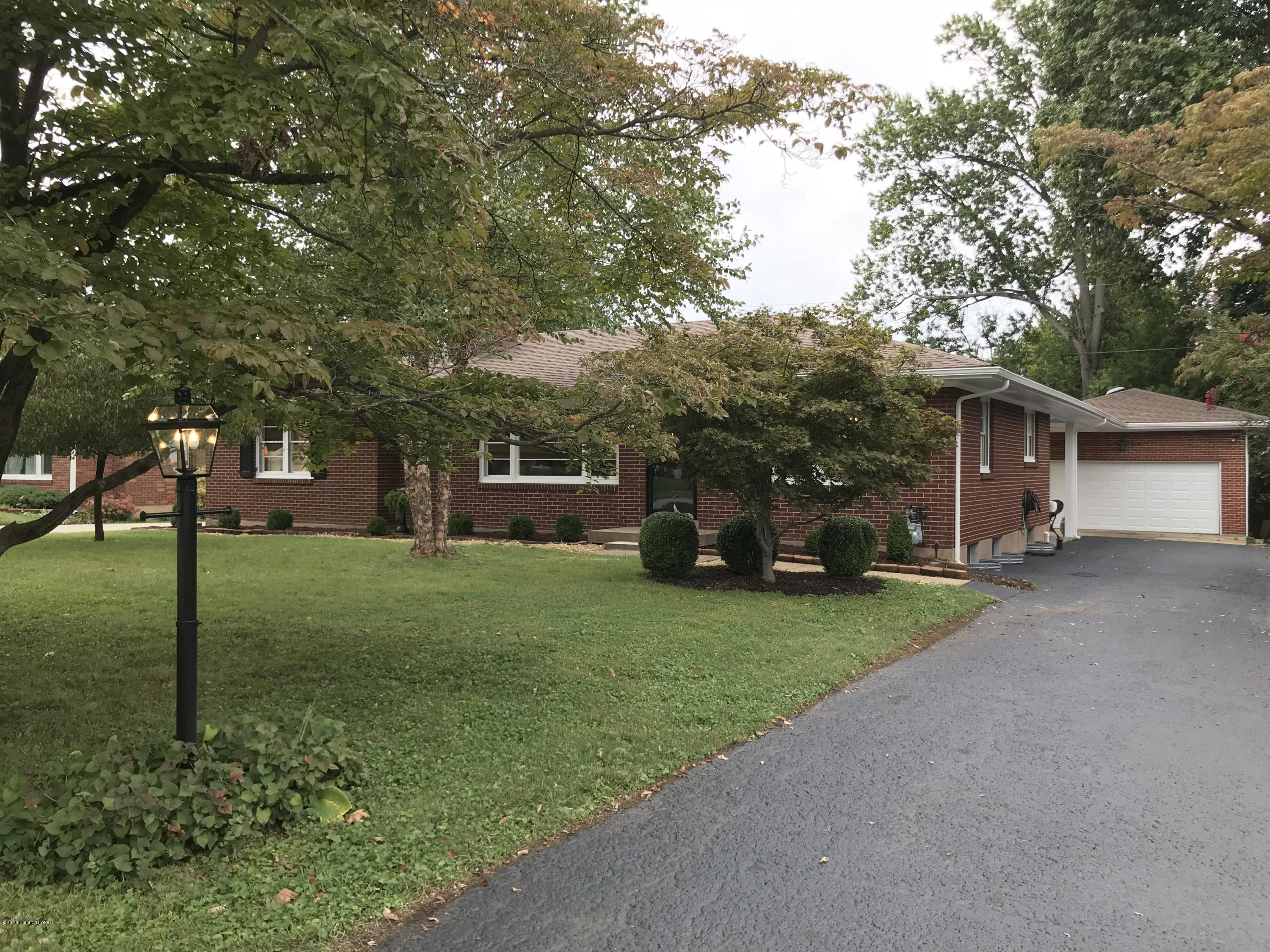 4325 Statton Road Louisville, KY 40220 - Photo 3 of 39 102 FRONT