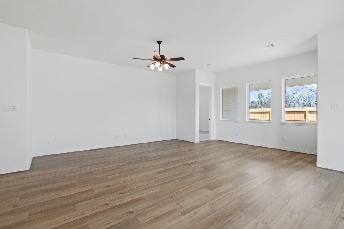 7723 Jade Crest Drive Angleton, TX 77515 - Photo 12 of 30 Note: Sample product photo. Actual exterior and interior selections may vary by homesite. Photo may be virtually staged