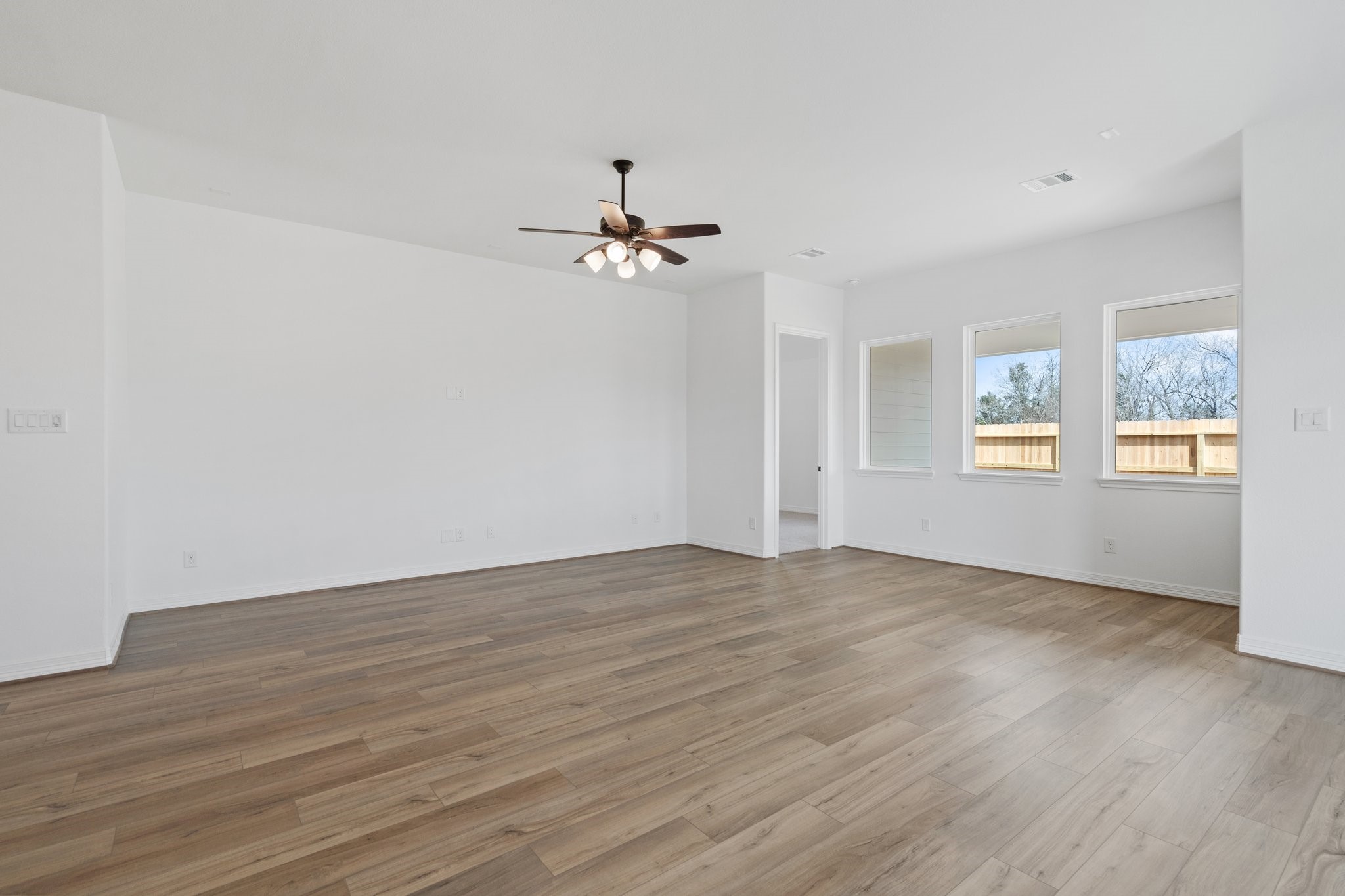 7723 Jade Crest Drive Angleton, TX 77515 - Photo 22 of 29 Note: Sample product photo. Actual exterior and interior selections may vary by homesite. Photo may be virtually staged