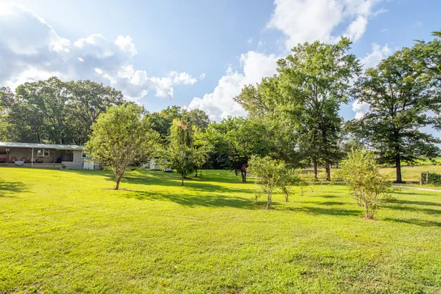 $245,000 | 3130 Nance Bend Road, Clifton, TN 38425