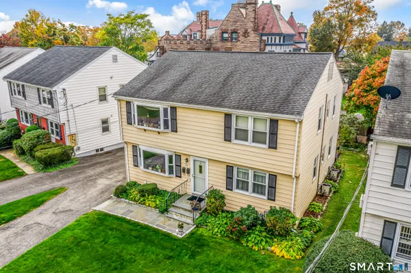 $950,000 | 32 Hackett Circle North, Stamford, CT 06906