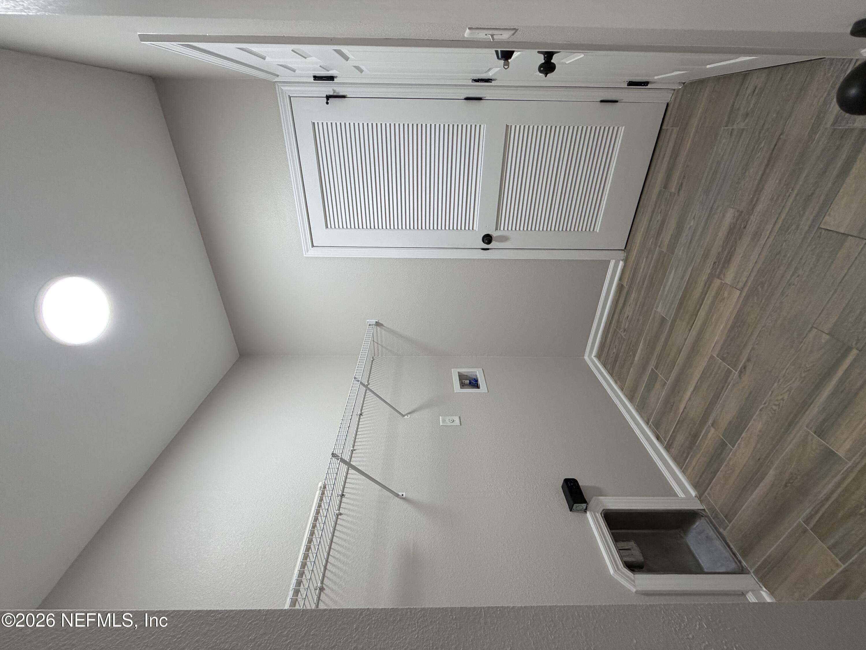 1587 Lockend Road Jacksonville, FL 32221 - Photo 33 of 44 laundry room