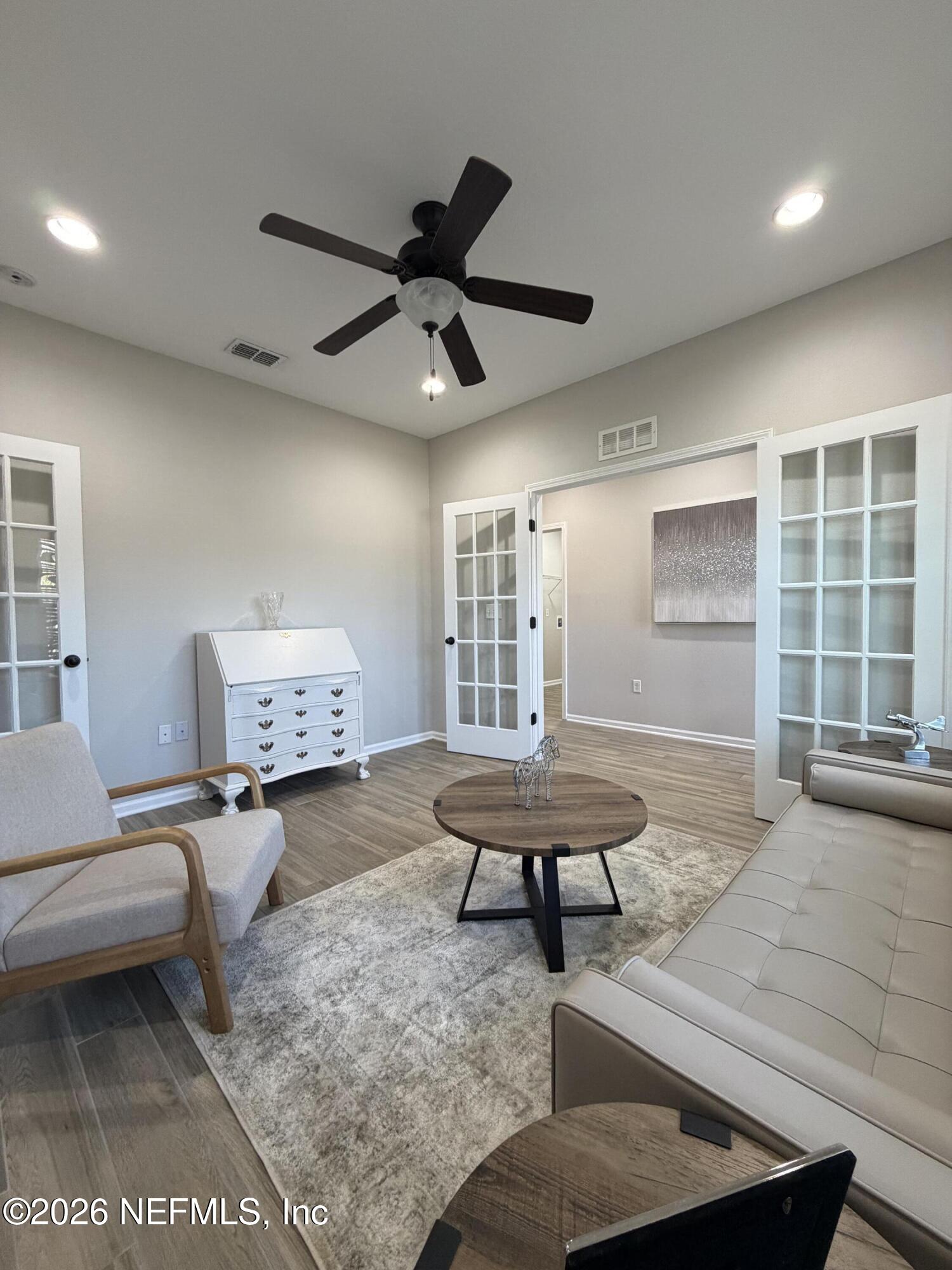 1587 Lockend Road Jacksonville, FL 32221 - Photo 6 of 44 office/den