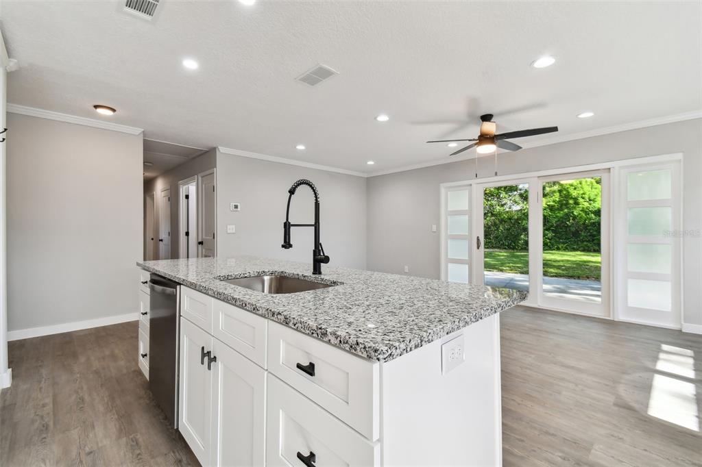 535 West Palmeden Drive Lakeland, FL 33803 - Photo 12 of 71