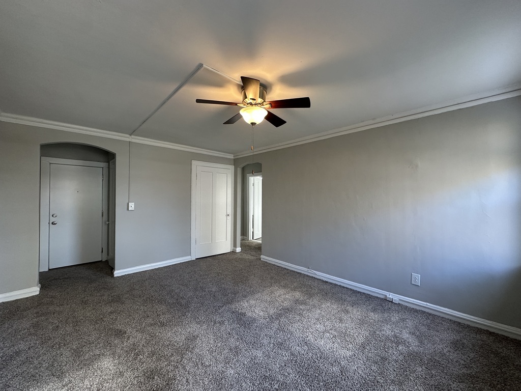 661 West Sheridan Road, Unit 601 Chicago, IL 60613 - Photo 12 of 20 a view of an empty room